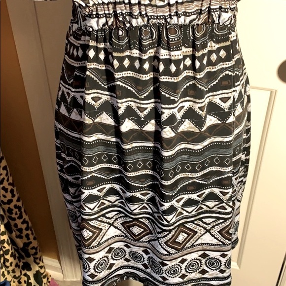 BCBG MAXAZRIA MEDIUM DRESS - Picture 4 of 8